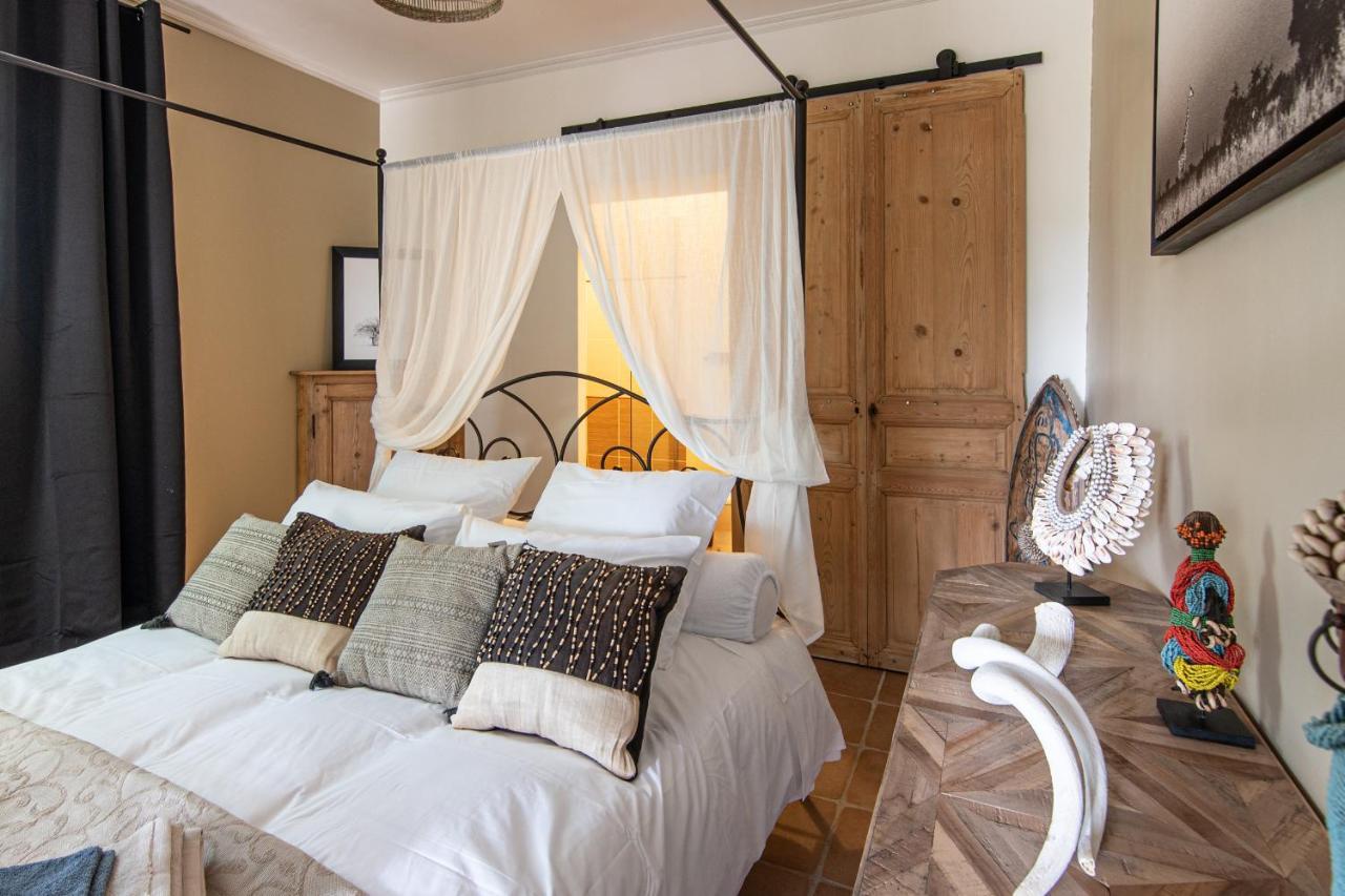 Lou Paradou Lodge Grillon Екстериор снимка